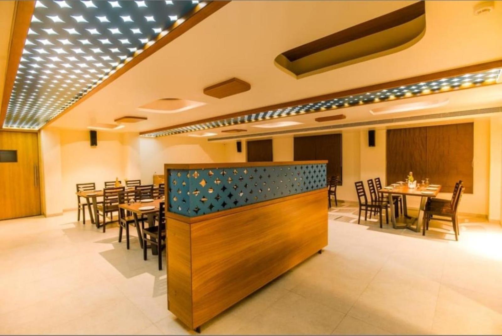 Elite Boutique Hotel Satara Exterior photo